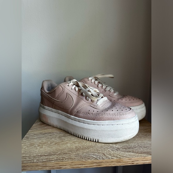 WOMENS NIKE COURT VISION ALTA LTR PLATFORM SHOES - Picture 2 of 10